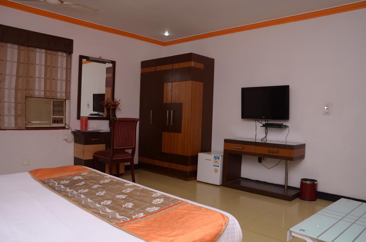Hotel Rahul Deluxe 那格浦尔 外观 照片