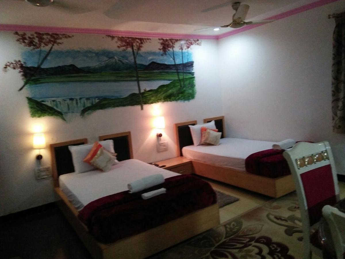 Hotel Rahul Deluxe 那格浦尔 外观 照片